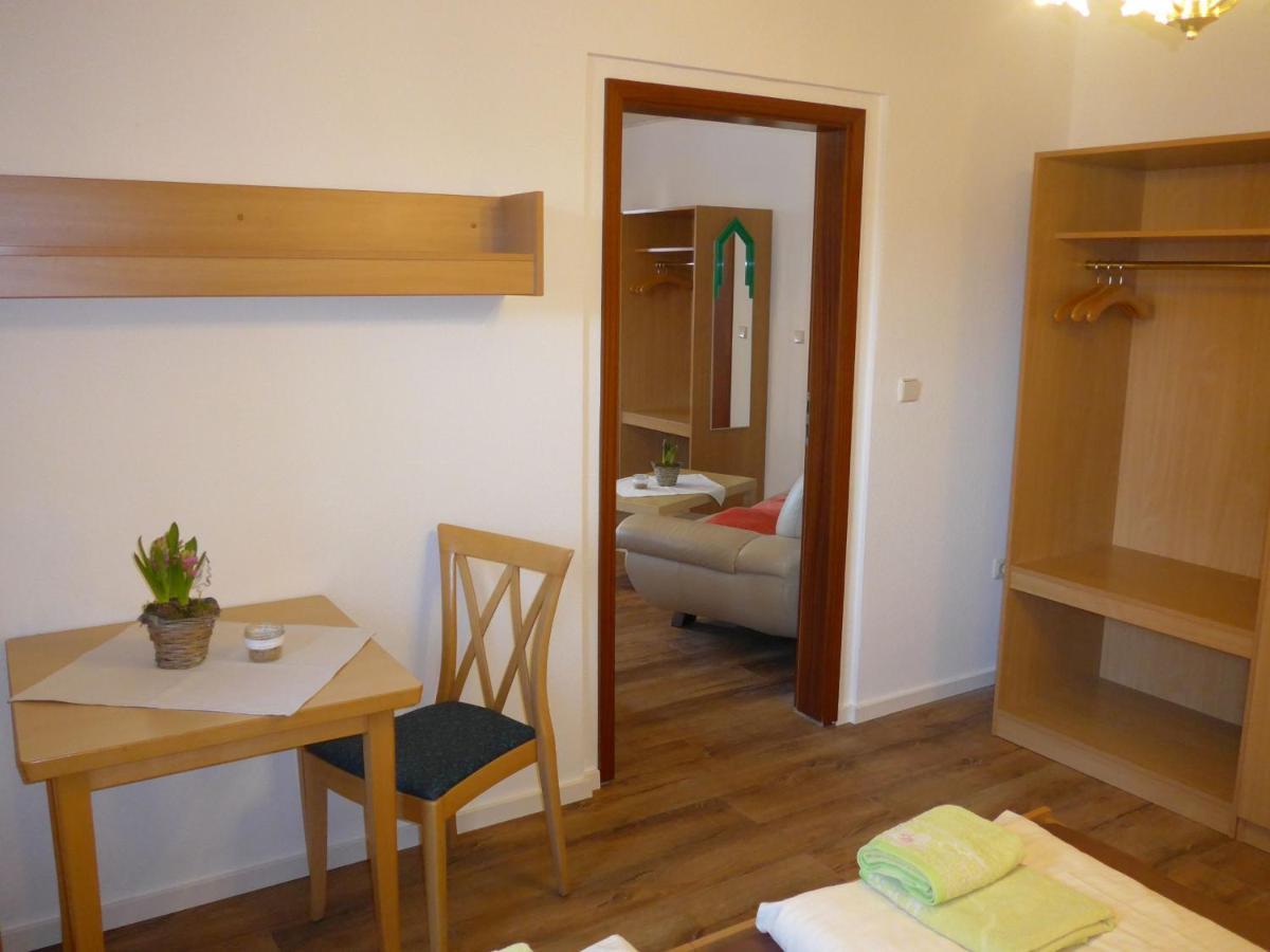Pension Schuetze Daasdorf am Berge Luaran gambar